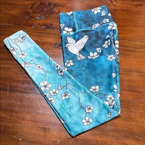 NEW INNERFIRE  BLOSSOM LEGGINGS🦋